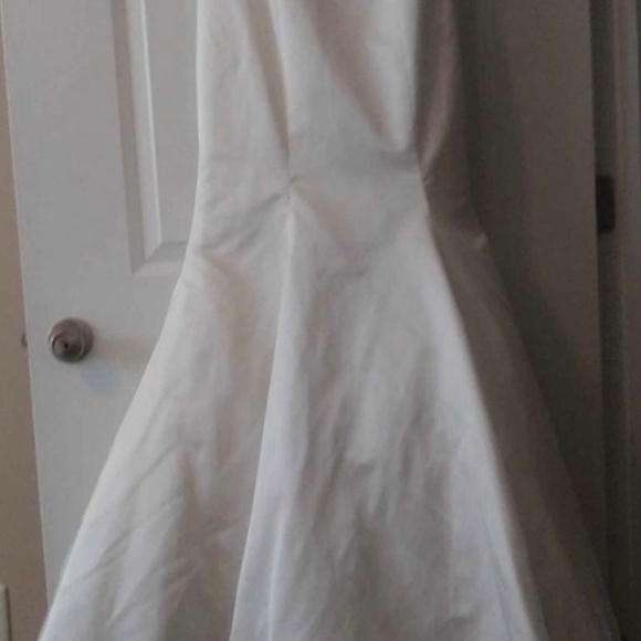 Ella Rosa Wedding Dresses SIZE 6 (2) DRESSES and SIZE 16 (2) DRESSES - Picture 3 of 5